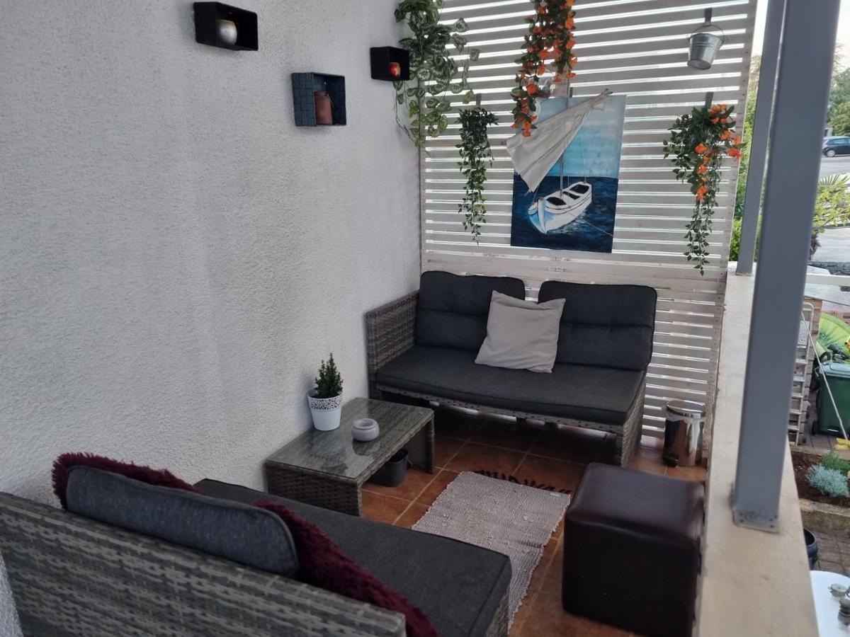 Apartment Zara Funtana Zewnętrze zdjęcie